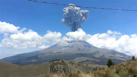 IMPRESIONANTE Explosión Volcán Popocatépetl   Momento ...