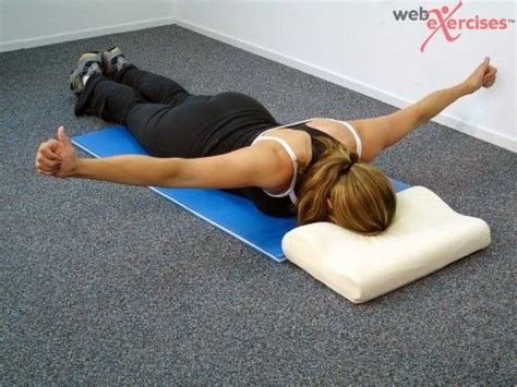 Improving your posture with stretching: traps and ...
