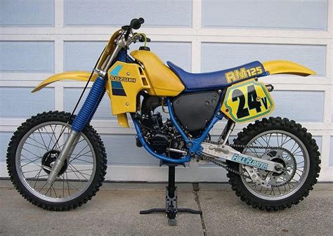 Index of /images/thumb/e/ee/1984 Suzuki RM125E Yellow 3710 ...
