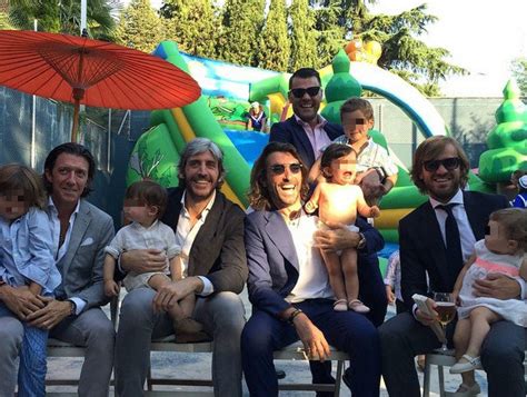 Instagram: Instagram La fiesta de papás de Fonsi Nieto y ...