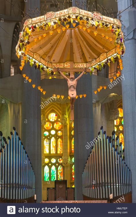 Interior view, Christ on crucifix above the altar, Sagrada ...