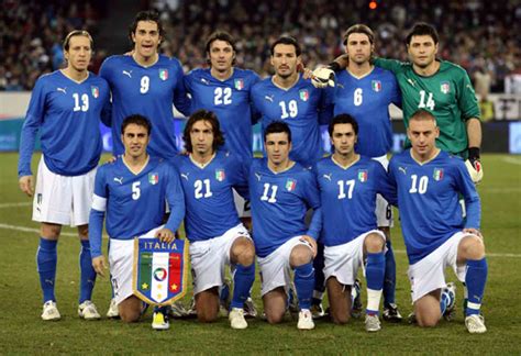 Italy Football Team: Italian Soccer Team Players