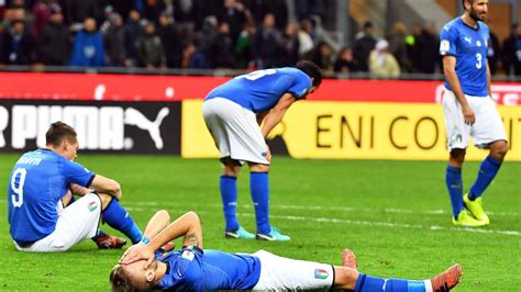 Italy players and fans were devastated after missing the ...