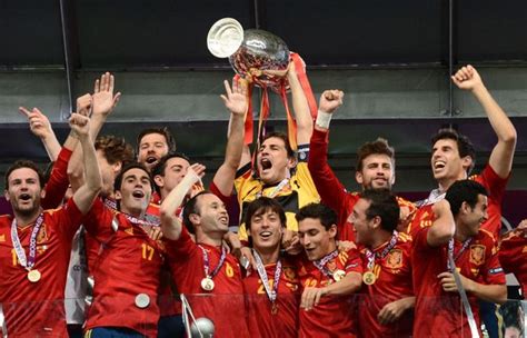 Italy vs Spain: 11 things you need to know ahead of the ...