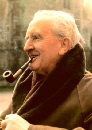 J. R. R. Tolkien  Biografia    Taringa!