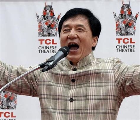 Jackie Chan y otros artistas chinos apoyan con música la ...