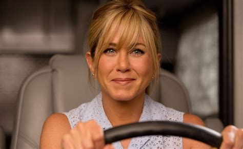 Jennifer Aniston is not a Mean Girl, not yet a Mean Mom ...