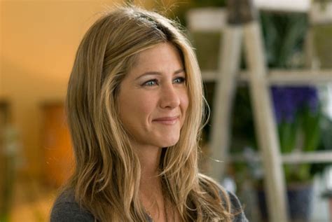 Jennifer Aniston to re team with Sean Anders for Mean Moms