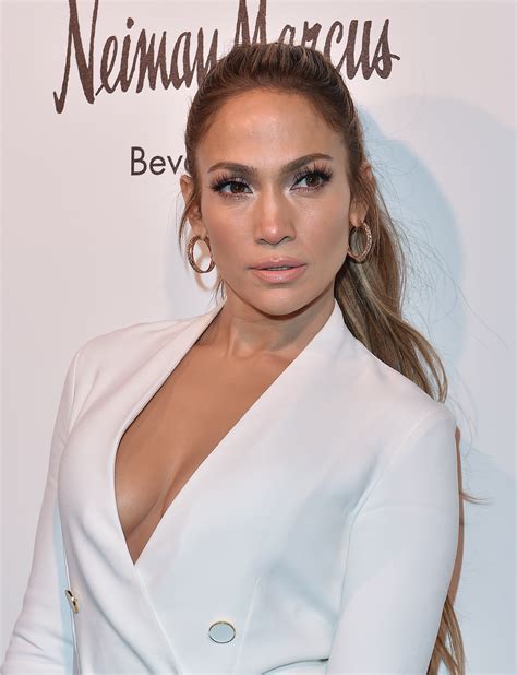Jennifer Lopez news   NewsLocker