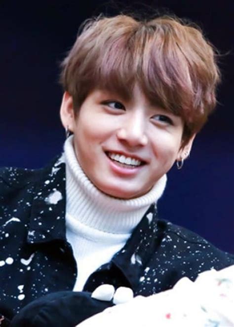 Jeon Jungkook Height, Weight, Age, Body Statistics ...