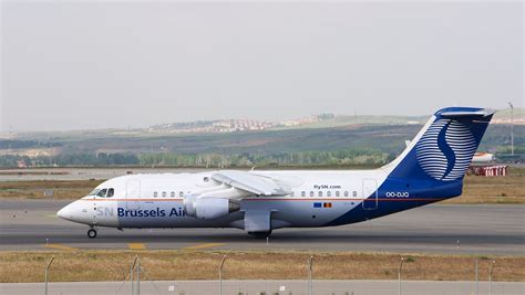 jet airline: brussels airlines pics