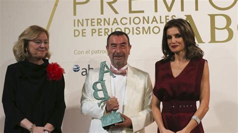 José Luis Garci: «Para mí el Cavia es el premio Pulitzer ...