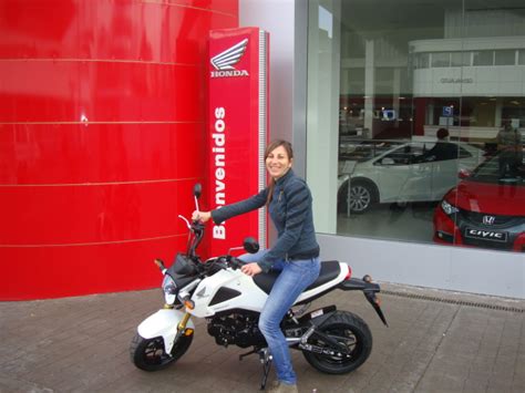 Juan Armas entrega los primeros modelos de Honda 2014 ...