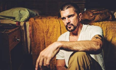 Juanes estrena su esperado nuevo sencillo y video “Fuego ...