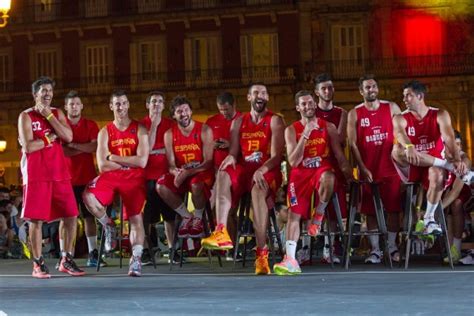 Jugadores de la Selección Española de Baloncesto  42357