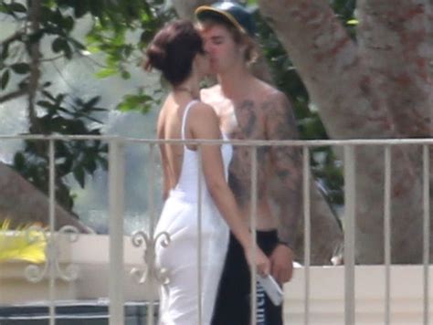 Justin Bieber Can t Stop Hugging and Kissing Selena Gomez ...