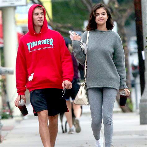 Justin Bieber & Selena Gomez Are Back Together and People ...