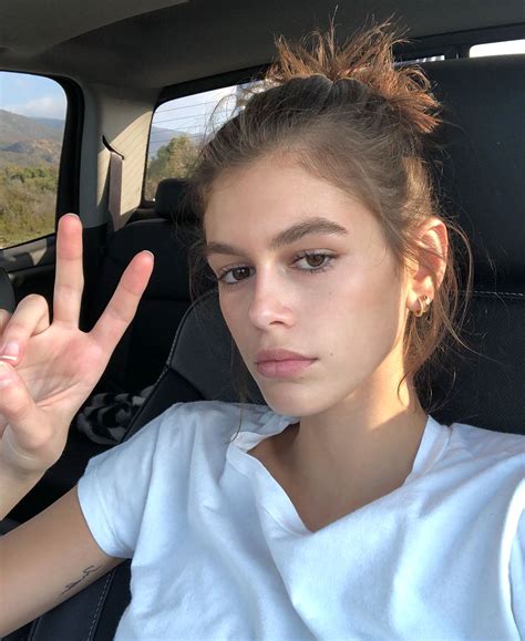 Kaia Gerber Gets Tattoo at 17 Years Old | PEOPLE.com