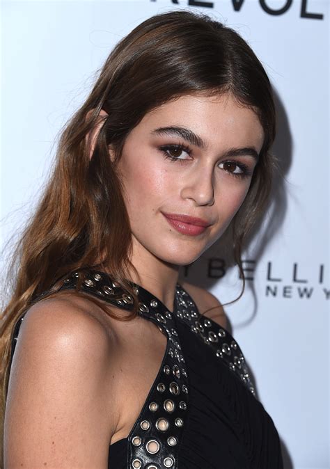 Kaia Gerber Slicked Back Hairstyle — Photos of Celebrity ...