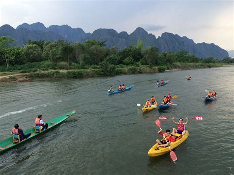 Kayaking in Laos   Laos Hotels