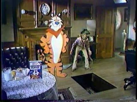 Kellogg s Frosted Flakes commercial 1980