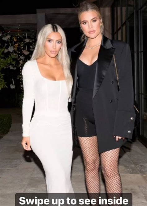 Khloé Kardashian no disimuló su embarazo en un evento de Kim