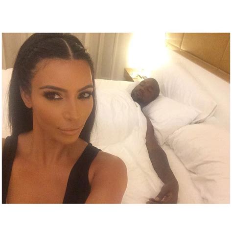 Kim Kardashian selfie   Photos   Kim Kardashian s hottest ...