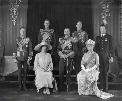 King George V and Queen Mary with their children | by ...