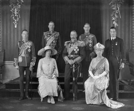 King George V with his family by H.R. Wicks at Art on ...