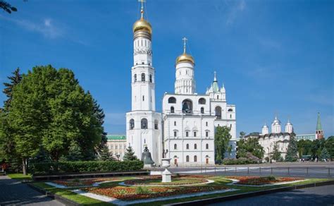 Kremlin & Armoury Museum Tour | Pradiz