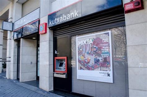 Kutxabank suma 100.000 nuevos clientes a su banca móvil en ...