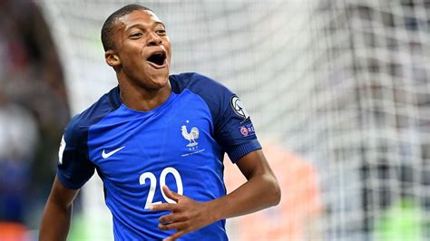 Kylian Mbappe chose PSG move to make history in his own ...