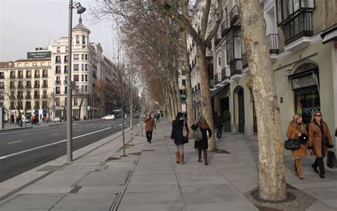 La Calle Serrano de Madrid acogerá la primera tienda Tesla ...