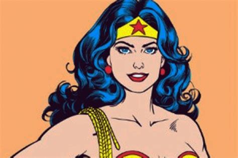 La Capital | Subasta De Comics De La Mujer Maravilla ...
