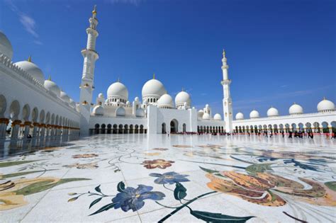 La espectacular mezquita de Sheikh Zayed en Abu Dhabi