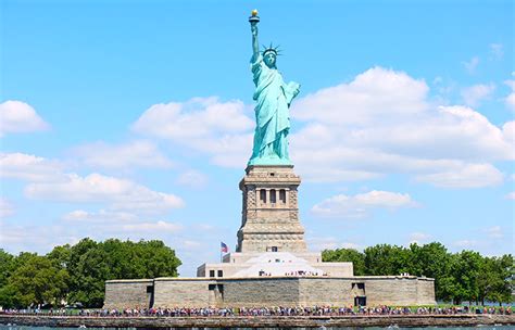 La Estatua de la Libertad en Nueva York   NuevaYork.com