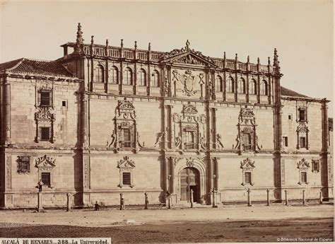 La fachada de la Universidad de Alcalá: Historia ...