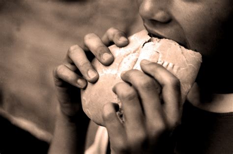 La hambruna   Estudio Bíblico | La Biblia Dice...