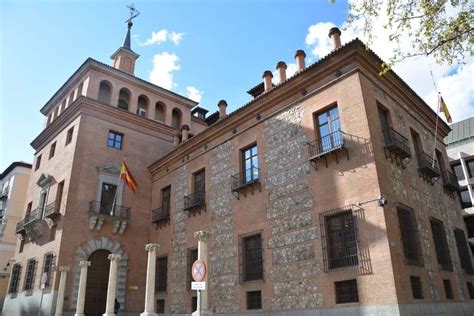 La leyenda de la Casa de las Siete Chimeneas   Mirador Madrid