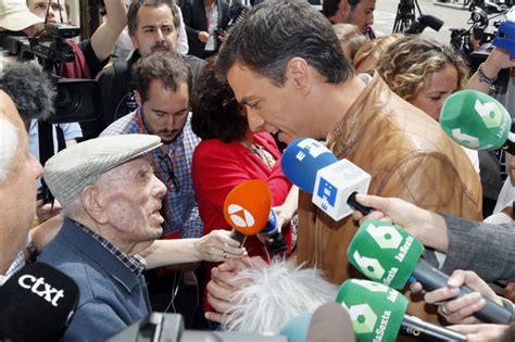 La media de edad de los afiliados al PSOE es de 60 años ...