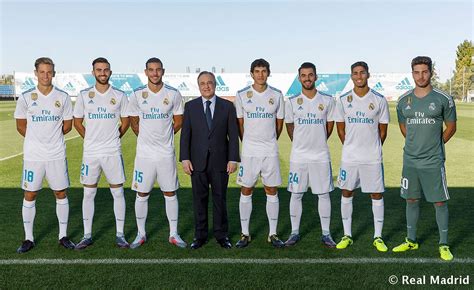 La photo officielle du Real Madrid pour la saison 2017/18 ...