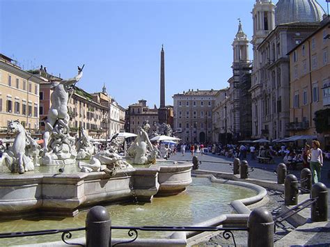 La Plaza Navona, una de las plazas mas famosas de Roma