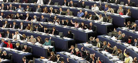 La polémica de los sueldos de los eurodiputados ...
