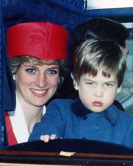 La princesa Diana de Gales y su hijo el príncipe Guillermo ...