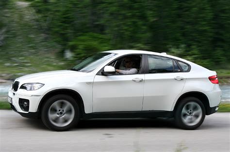 La realidad supera la publicidad: cómo meter un BMW X6 ...