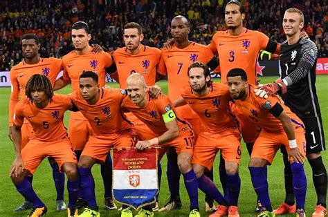 La selección de Holanda se queda fuera del Mundial de ...