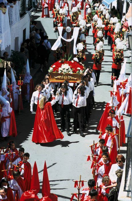 La Semana Santa se celebra en Nerja desde el 9 al 16 de ...