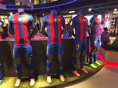 La tienda oficial del Barça en Ibiza abre sus puertas ...