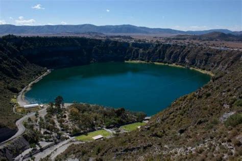 Laguna de Alchichica: aguas azules en cráteres volcánicos ...