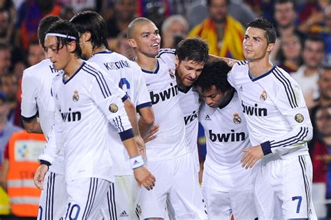 Las  dueñas  del vestuario del Real Madrid   Gonzalo ...